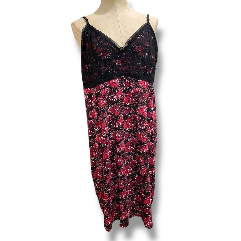 Size 18/20‎ Avenue Body Womens Lingerie Slip Red Black Floral Adjustable Strap